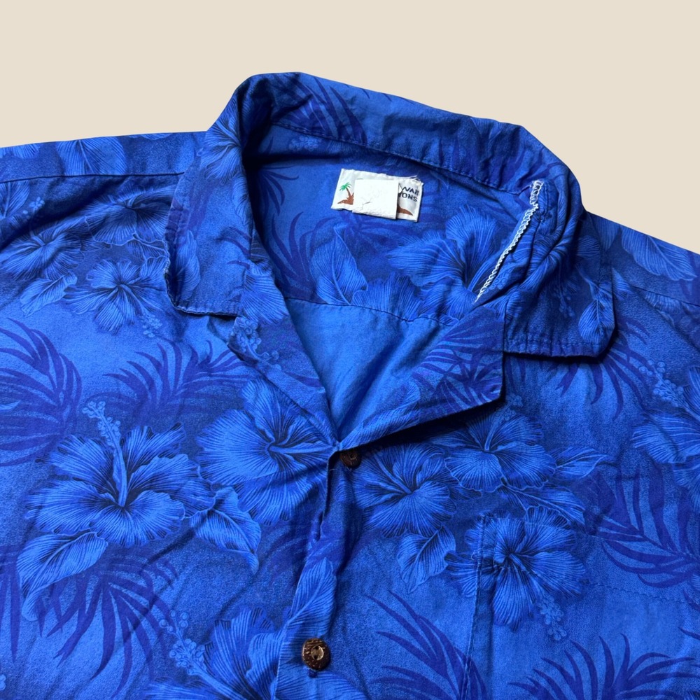 Vintage CT Hawaii Fashions Shirt Mens L Blue Floral Hibiscus Button Down Aloha